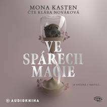 Obálka Ve spárech magie