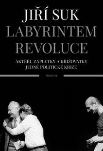 Obálka Labyrintem revoluce